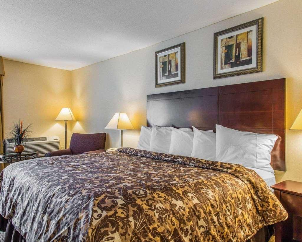 Rodeway Inn & Suites East Windsor Værelse billede